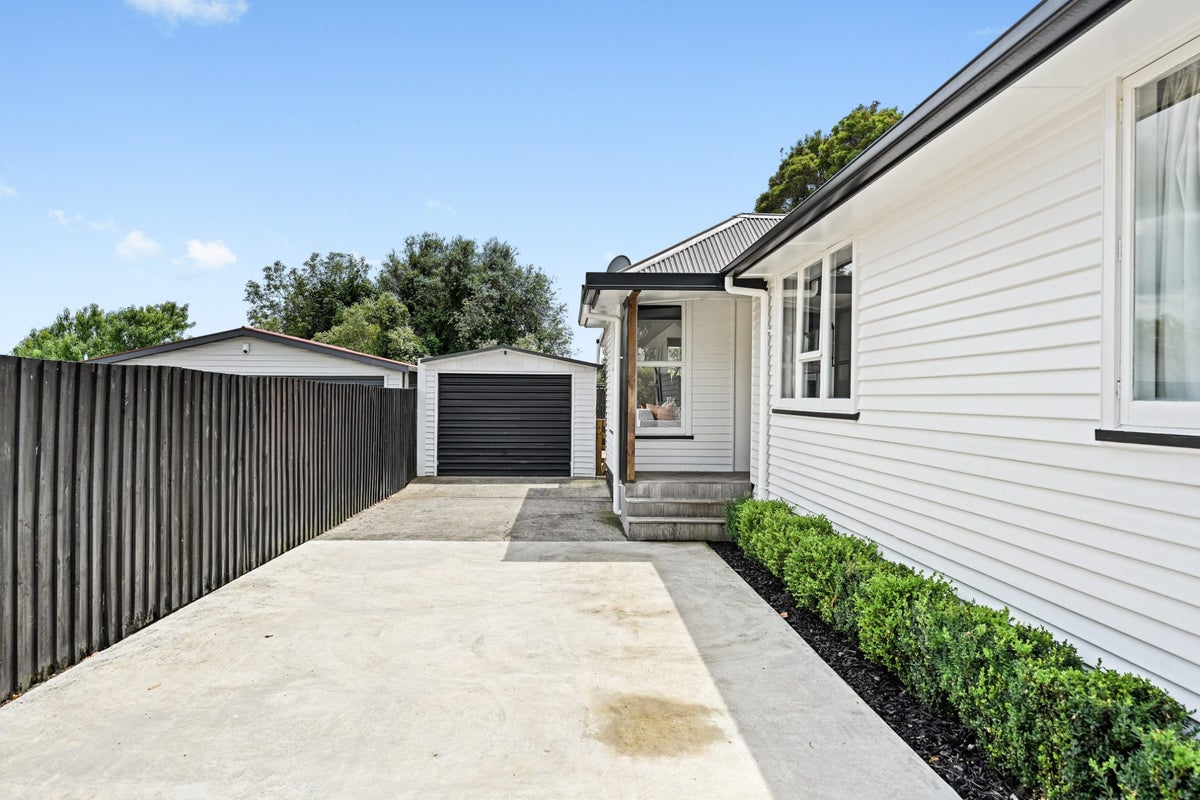 47 Montgomery Crescent, Bader, Hamilton - Carousel 19