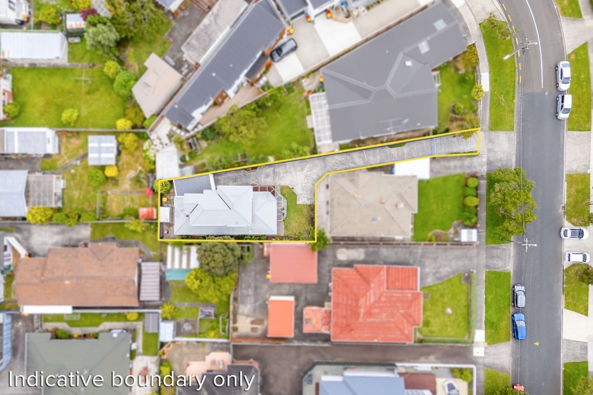 14 MAHOE ST , Hutt Central, Hutt Central  - Carousel 13