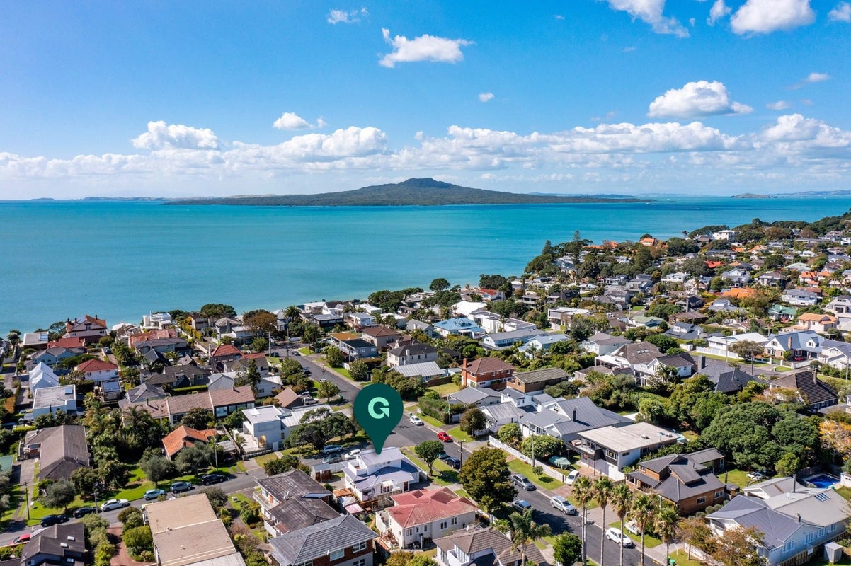6 Rewiti Avenue, Takapuna, Auckland - Carousel 20
