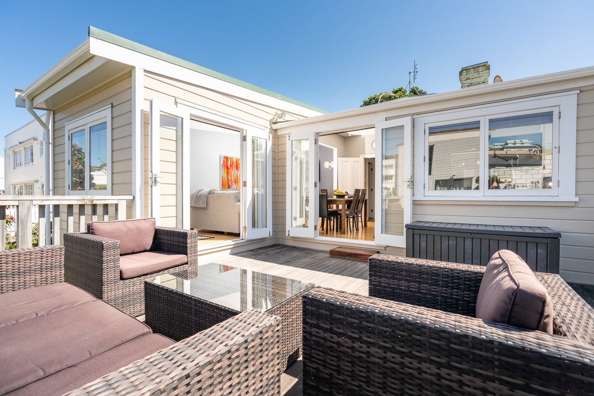 489 Adelaide Road, Berhampore, Wellington - Carousel 2