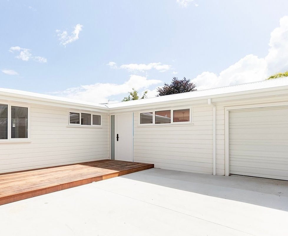 6A Stapleton Place, Te Puke, Te Puke - Carousel 1
