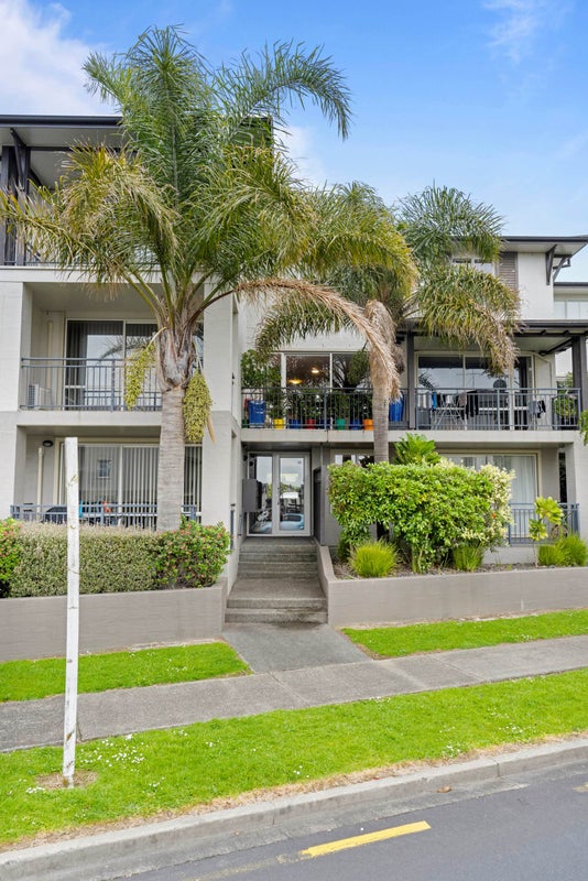 4/43 Haven Drive, East Tamaki, Auckland - Carousel 2
