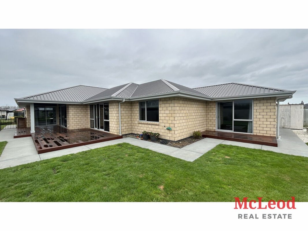 23 Whiteoak Grove, Tinwald, Ashburton - Carousel 1
