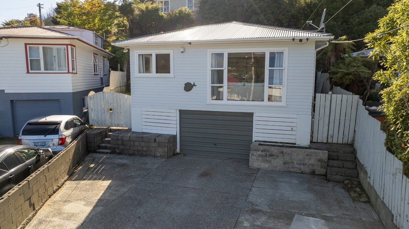 47 Petrie Street, Wainuiomata, Lower Hutt - Carousel 16