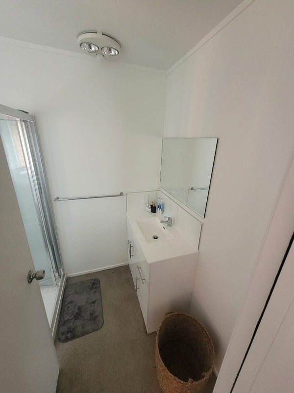 10 Orangewood Drive, Northpark, Auckland - Carousel 25