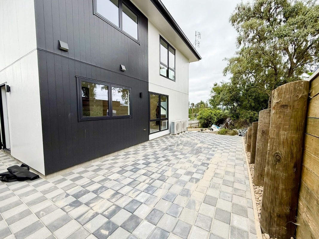 4B Mohi Place, Nukuhau, Taupo - Carousel 1