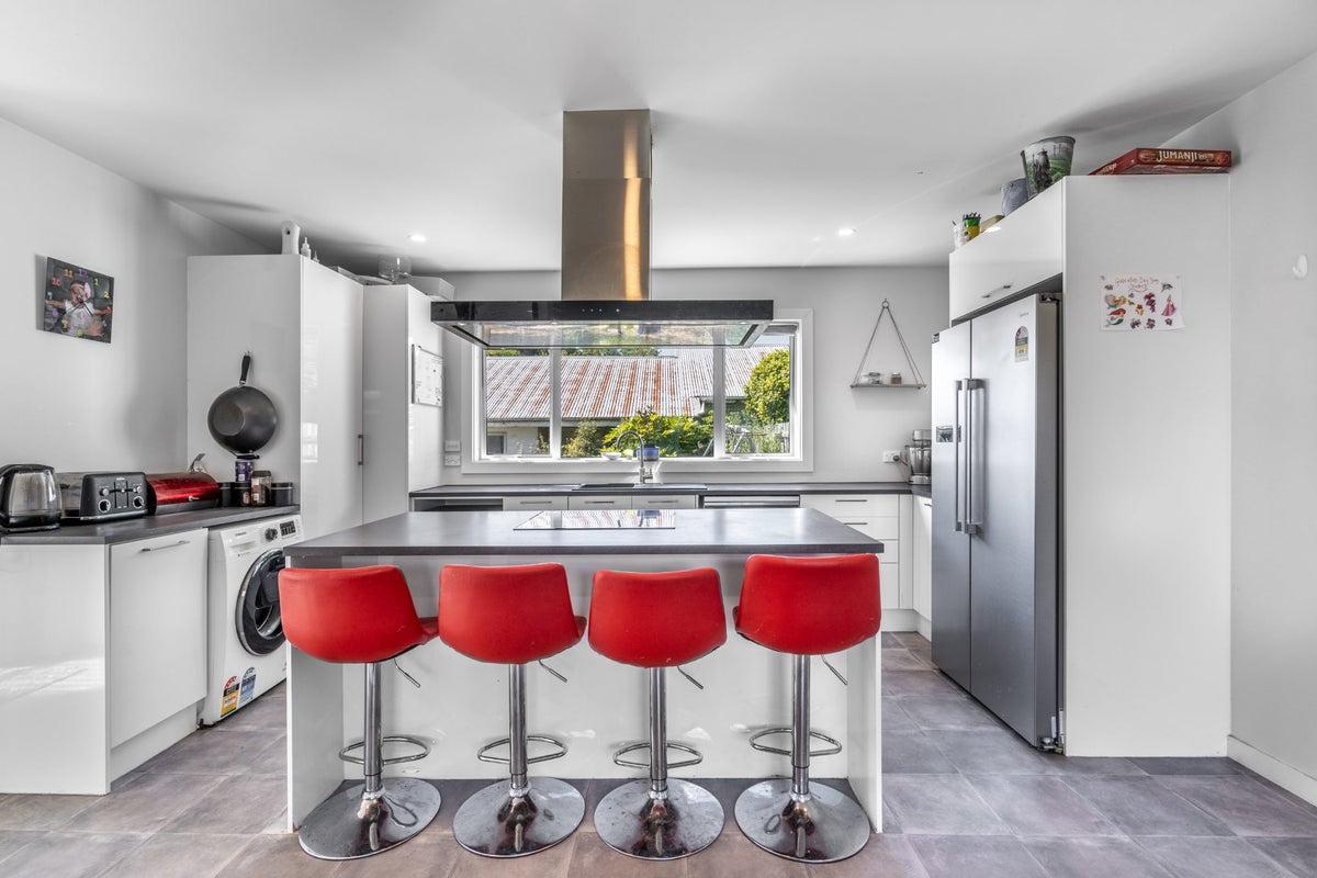 389 Elles Road, Strathern, Invercargill - Carousel 2