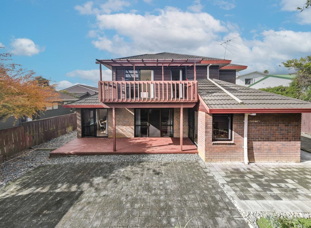 2/155 Whitford Road, Somerville, Manukau - Carousel 1