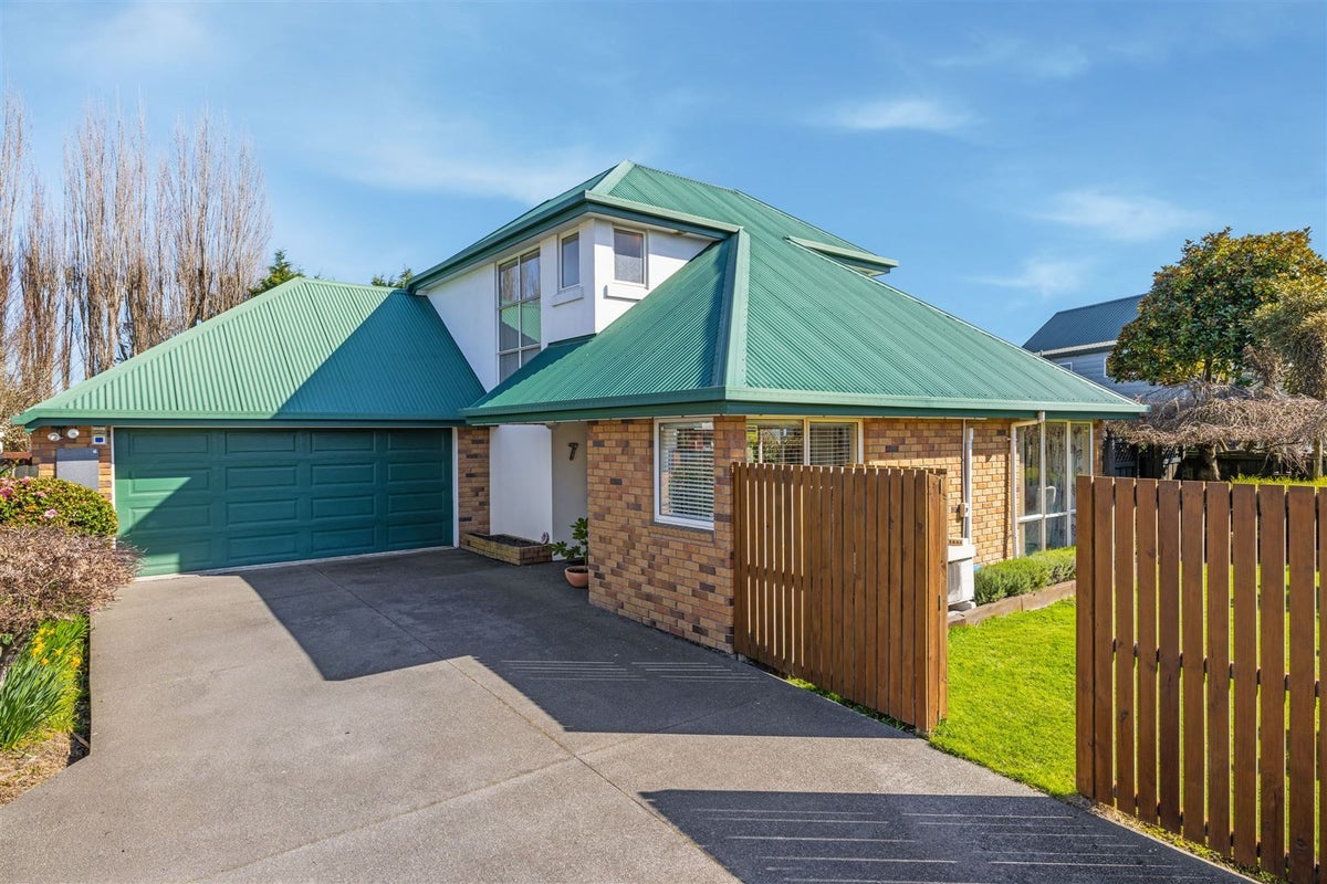 7 Rosefield Lane, Northcote, Christchurch - Carousel 15