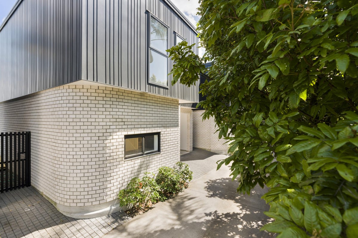 5B Hillcrest Avenue, Hillcrest, North Shore City, Auckland - Carousel 15