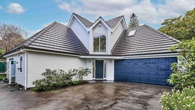 44 Cheviot Road, Lowry Bay, Lower Hutt - Carousel 1