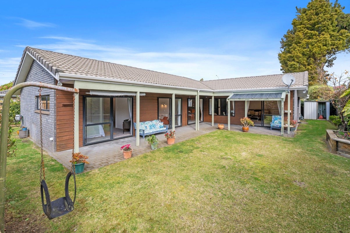 21A Devon Street, Glenholme, Rotorua - Carousel 1