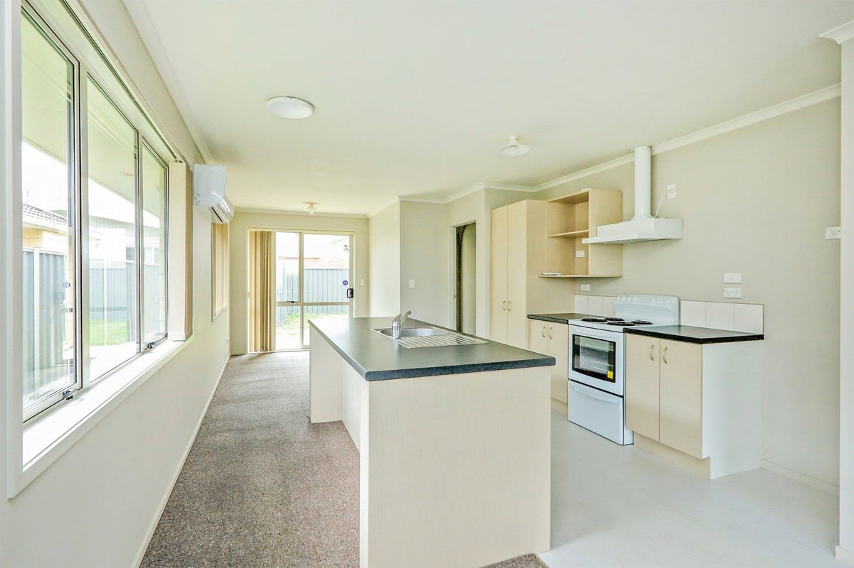 17B Meeanee Road, Taradale, Napier - Carousel 2