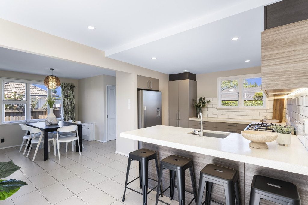 19 Greendale Avenue, Avonhead, Christchurch - Carousel 2