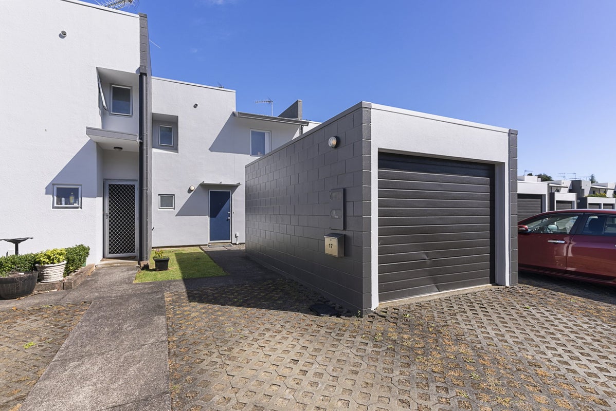 17/8 Eaglehurst Road, Ellerslie, Auckland - Carousel 2