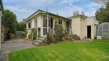 9 Allan Street, Otatara - Carousel 1