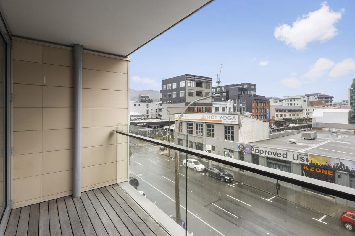 3A/245 Wakefield Street, Te Aro, Wellington - Carousel 2