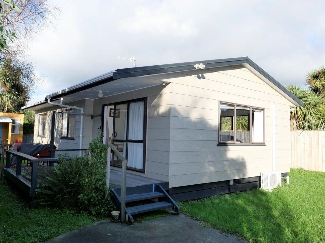 3A Dale Road, Raumati South, Paraparaumu - Carousel 2