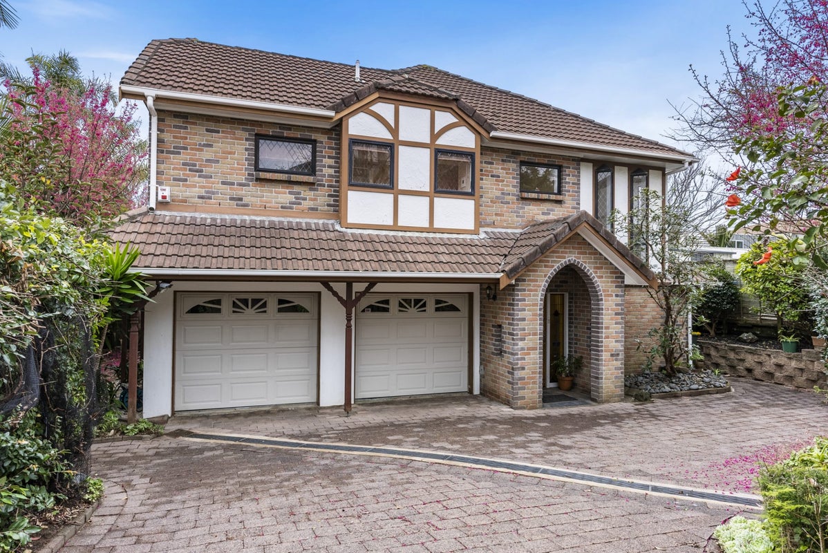 2/228 Kepa Road, Mission Bay, Auckland - Carousel 1