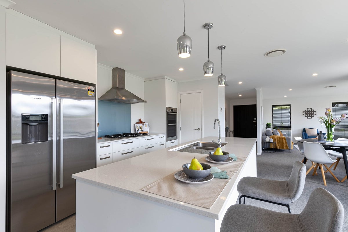 3 Les Wakefield Road, Mapua - Carousel 2