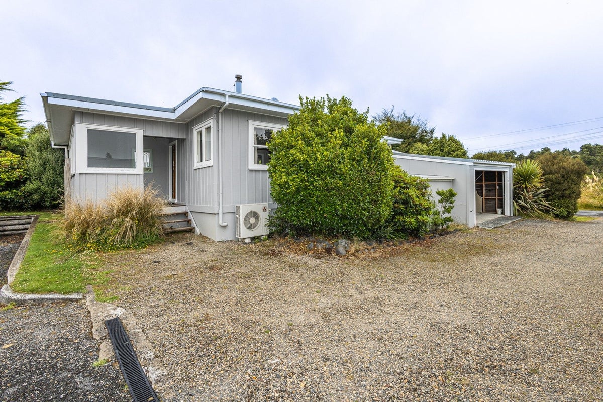 12 Ward Street, WAIMARINO, OWHANGO - Carousel 2