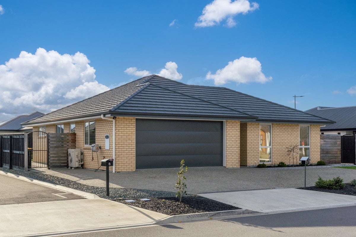 4 Ascot Street, Richmond, Nelson - Carousel 1