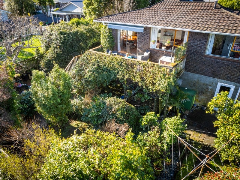 21A Roband Crescent, Brown Owl, Upper Hutt - Carousel 22