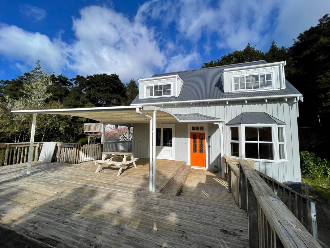 990 Sandspit Road, Sandspit, Warkworth - Carousel 21
