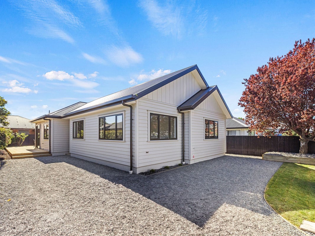 37 Sullivan Avenue, Woolston, Christchurch - Carousel 1