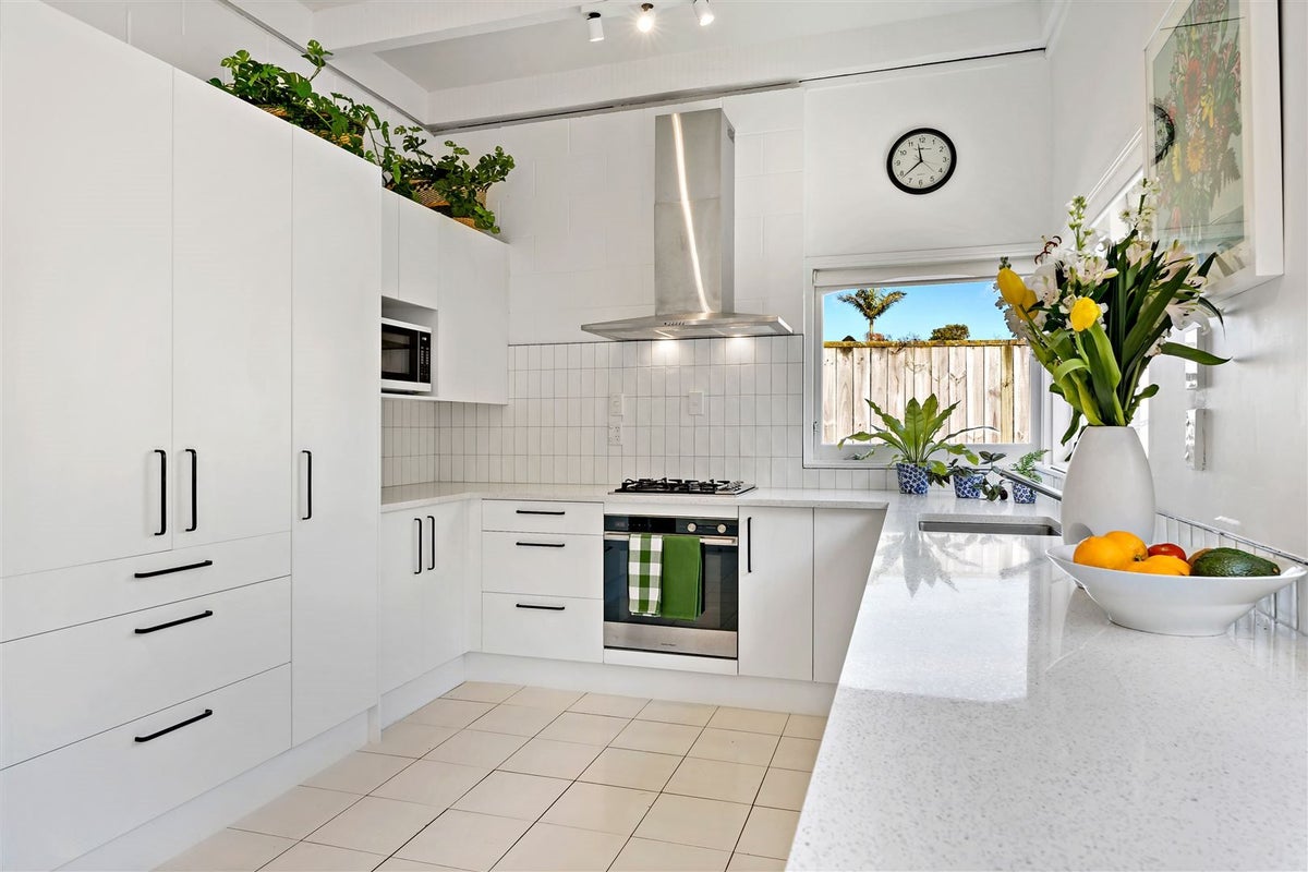 1 Riviera Place, Hauraki, Auckland - Carousel 2
