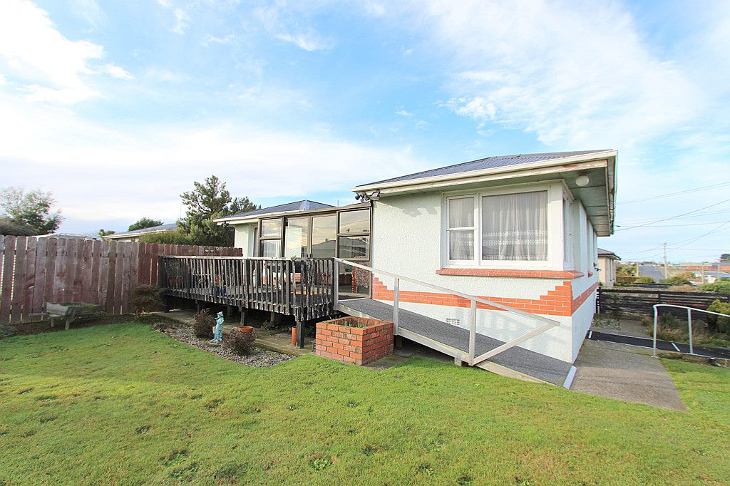 16 Wicklow Street, Clifton, Invercargill - Carousel 1