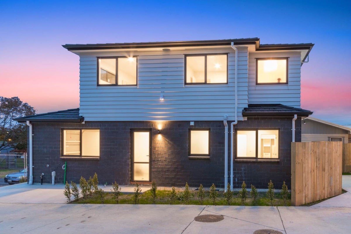 135B Sykes Road, Weymouth, Auckland - Carousel 12