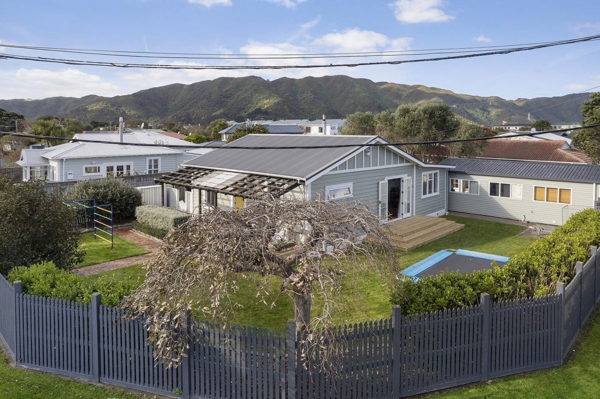 23 Mason Street, Moera, Lower Hutt - Carousel 1