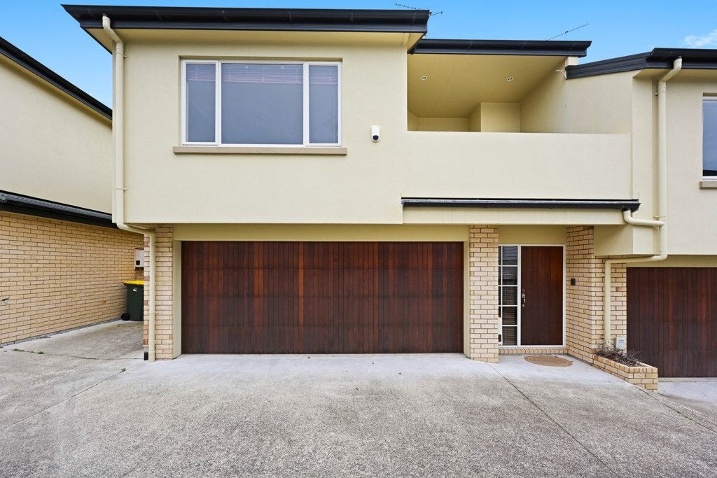 15C Manning Street, Hamilton Central, Hamilton - Carousel 1