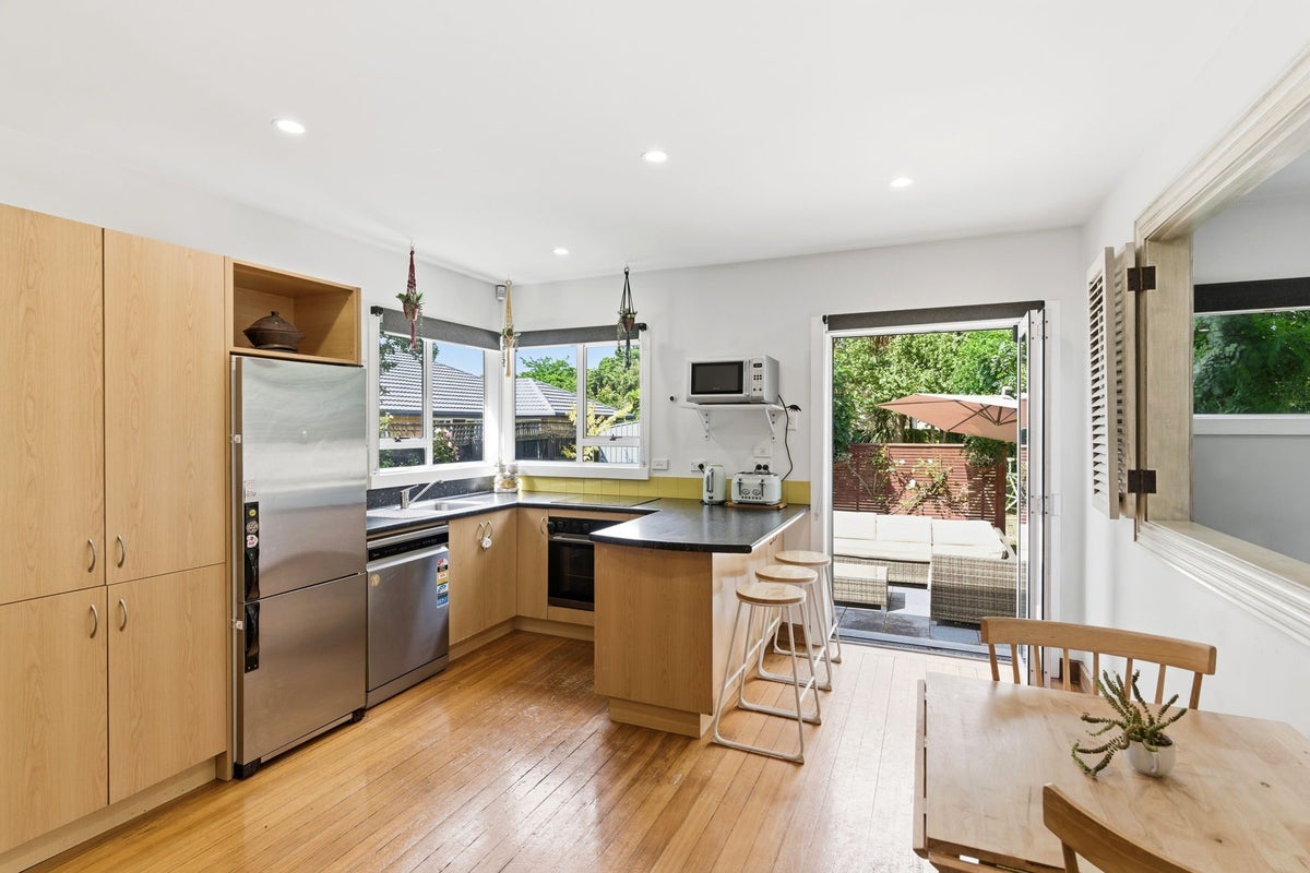 37 Springs Road, Wigram, Christchurch - Carousel 2