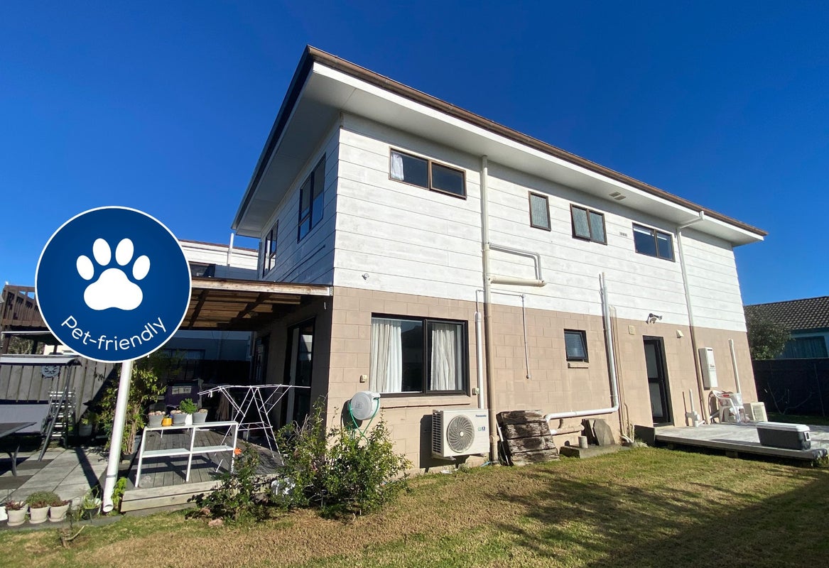 4C Vivian Wilson Drive, Eastern Beach, Auckland - Carousel 1