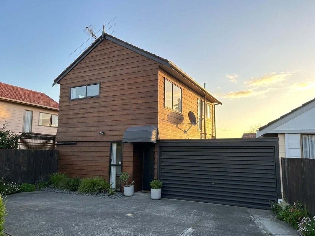 9B Highland Park Drive, Highland Park, Auckland - Carousel 13