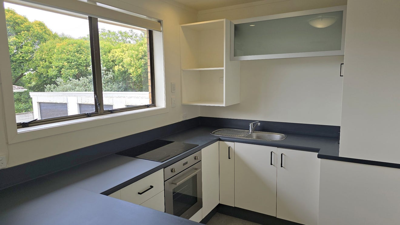 2/37 Peek Street, Ellerslie, Auckland - Carousel 2