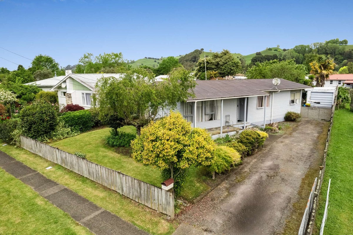 85 Ngatai Street, Taumarunui - Carousel 1