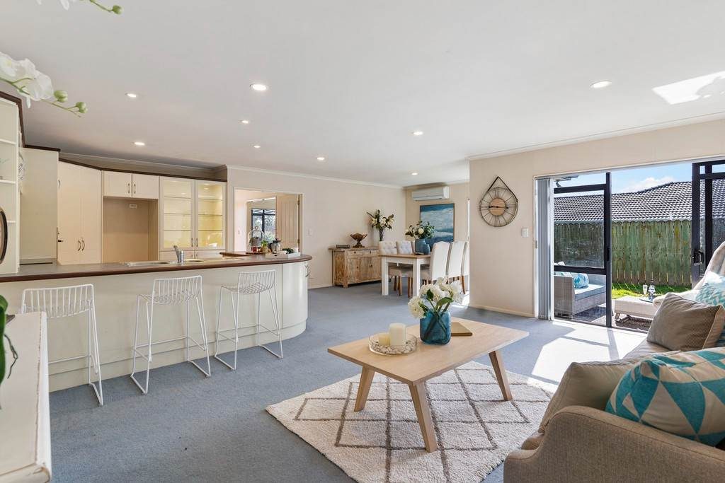 190 Kilkenny Drive, East Tamaki Heights, Auckland - Carousel 2