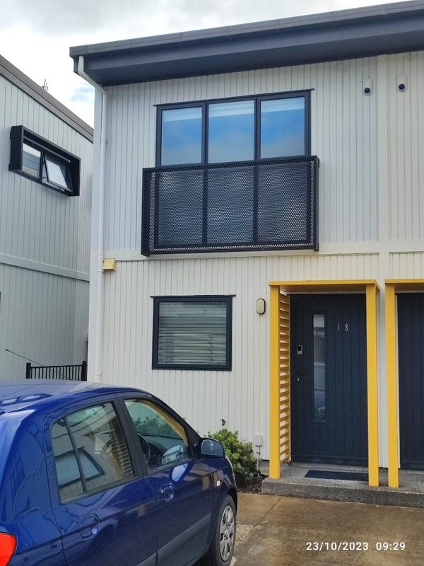 18 Tautaiao Lane, Opaheke, Papakura - Carousel 1