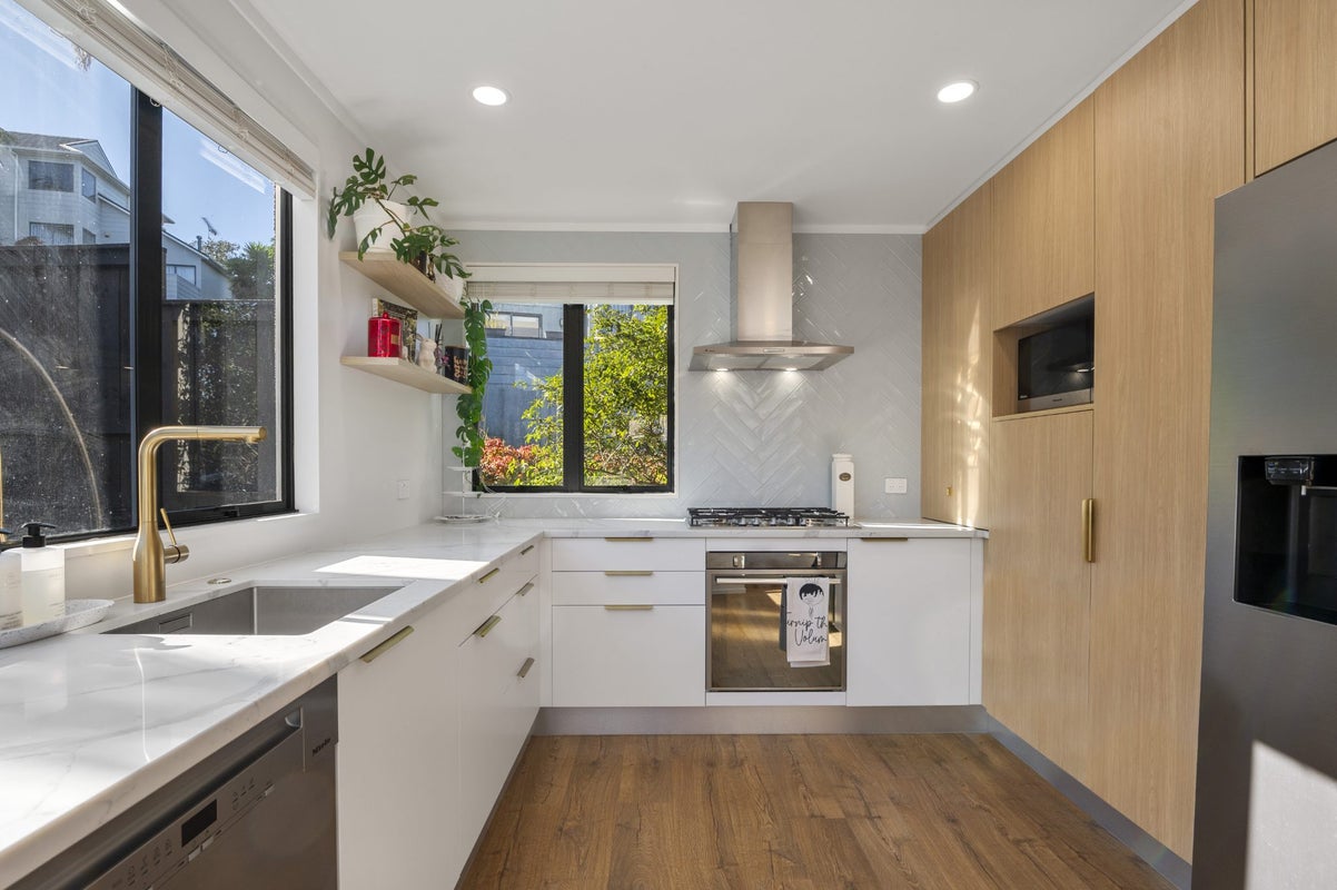 30A Beachcroft Avenue, Onehunga, Auckland - Carousel 2