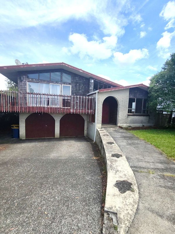 34 Sartors Avenue, Northcross, Auckland - Carousel 1