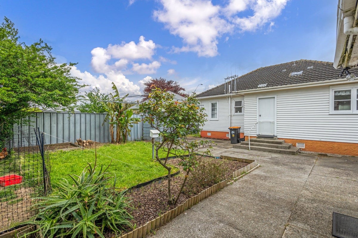 508 Featherston Street, Roslyn, Palmerston North - Carousel 14