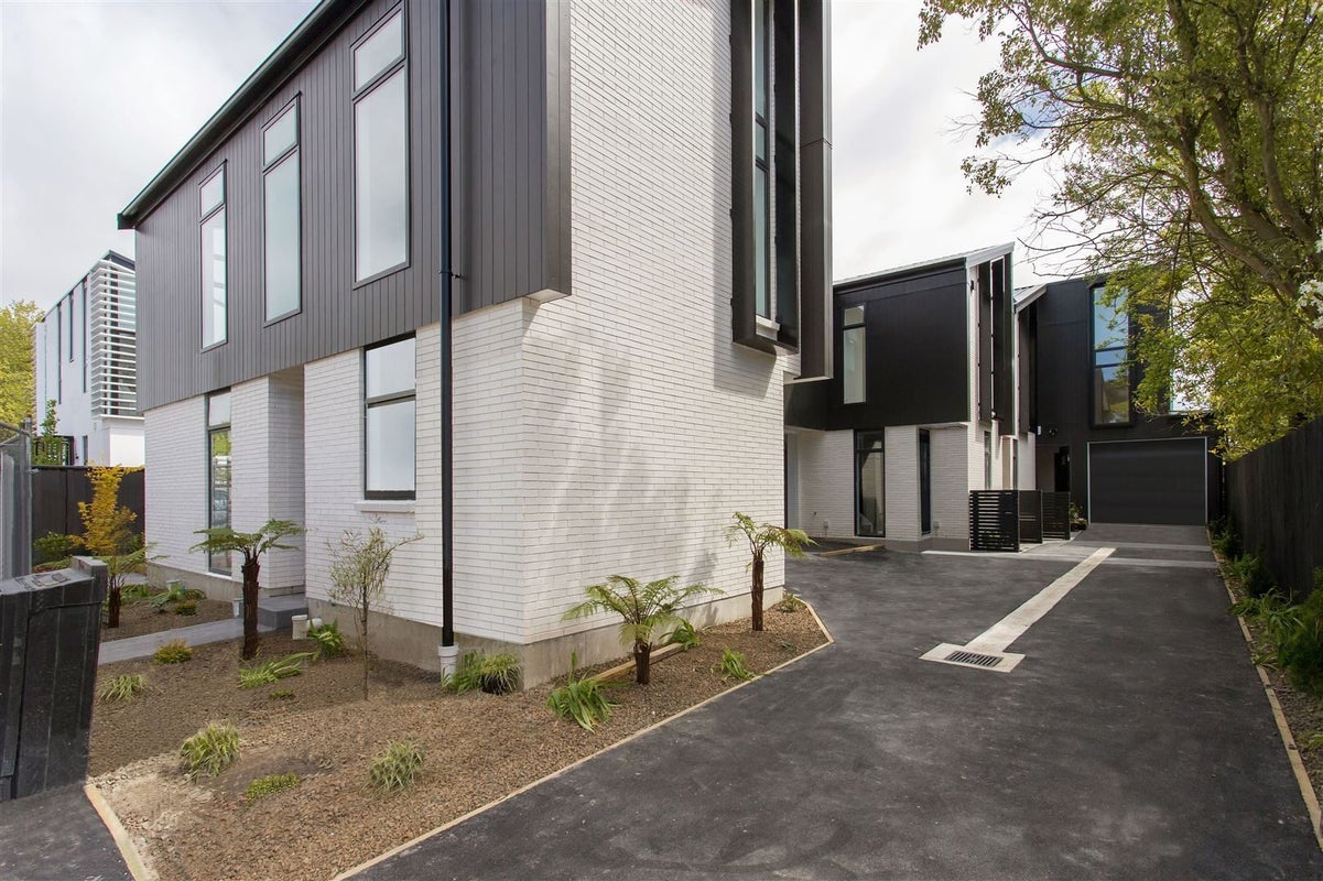 2/57B Carlton Mill Road, Merivale, Christchurch - Carousel 12