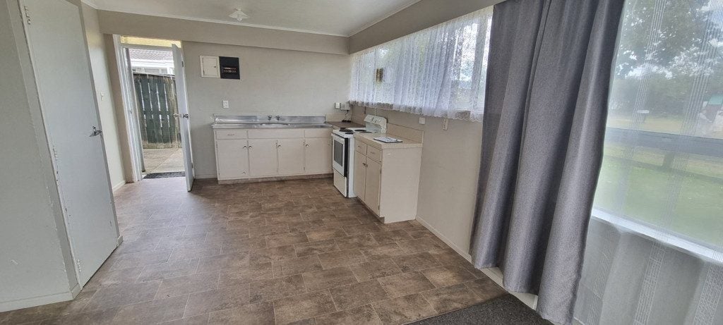 4/22 Deere Avenue, Fenton Park, Rotorua - Carousel 2
