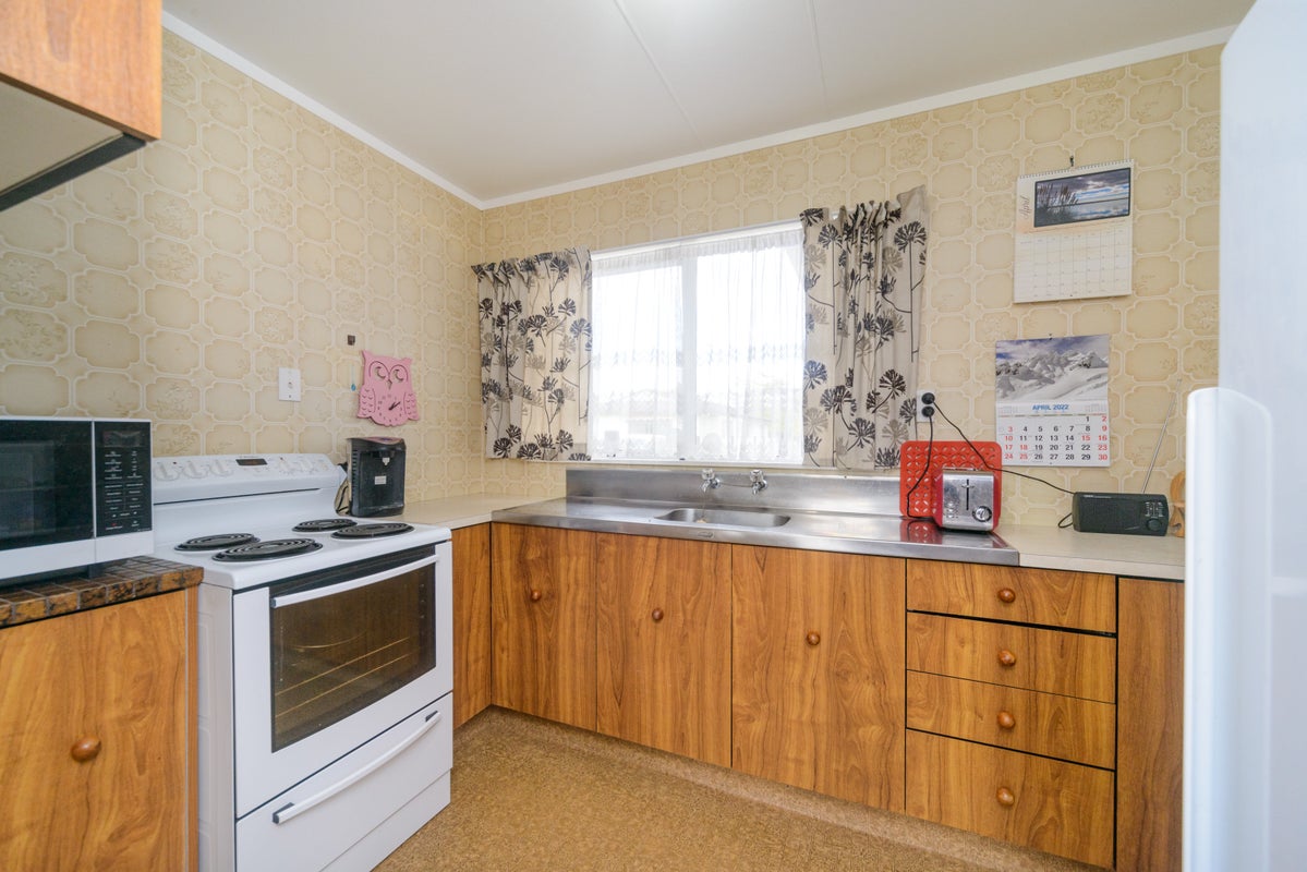 101D Church Street, West End, Palmerston North - Carousel 2