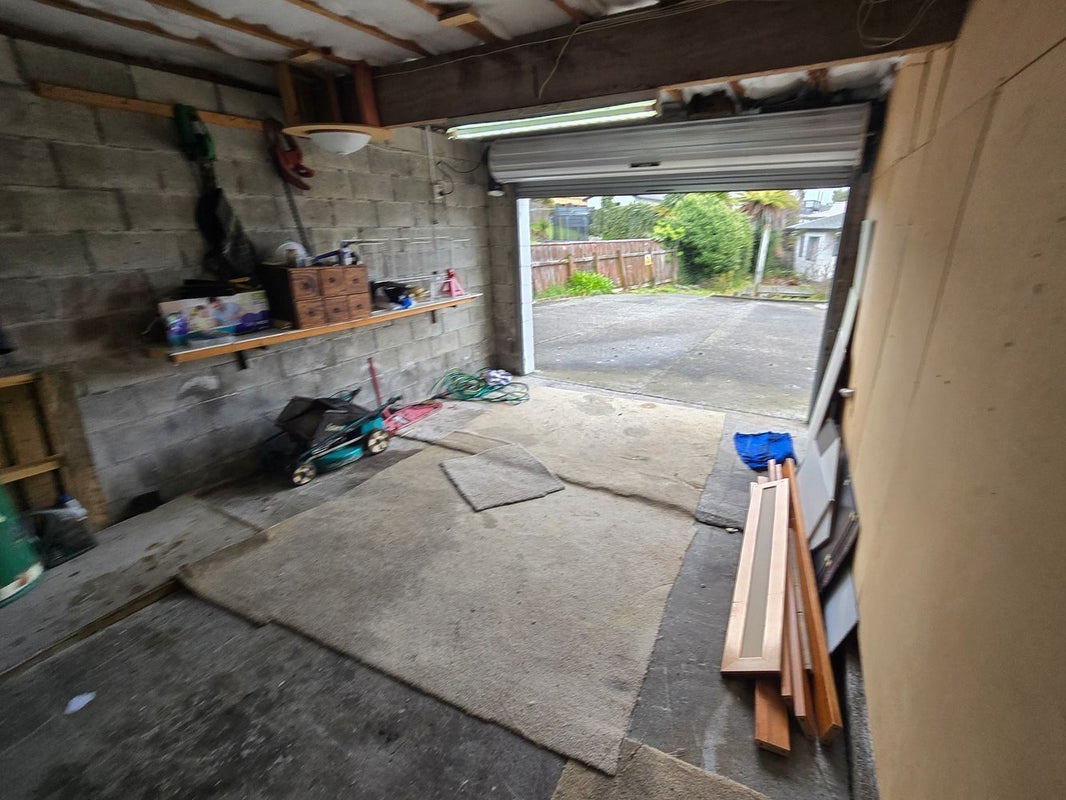 33 Sunset Street, Hilltop, Taupo - Carousel 24