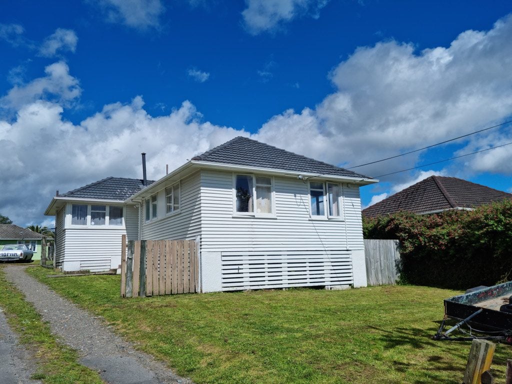 36 Ford Road, Fordlands, Rotorua - Carousel 1