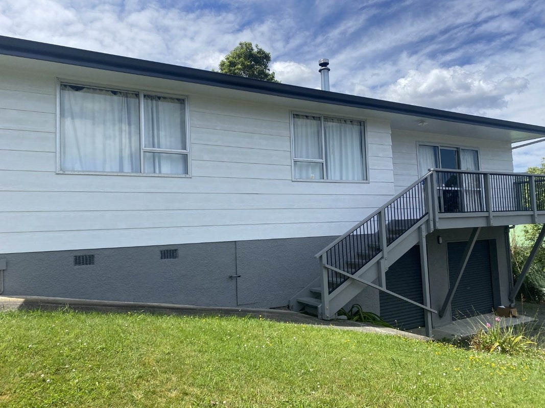 4 Chidley Place, Washington Valley, Nelson - Carousel 1